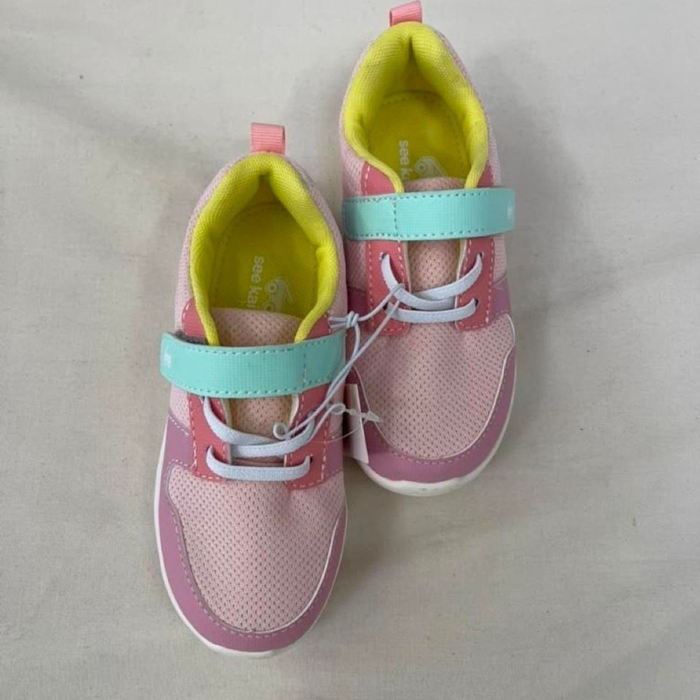kids sneakers